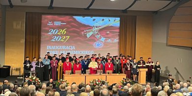 Artykuł: Wielkie otwarcie na UWM. Odnowione budynki, spacer i inauguracja roku akademickiego [ZDJĘCIA]
