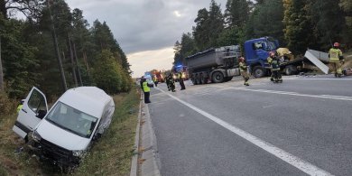 Artykuł: Wracamy do tragicznego karambolu na DK16 pod Olsztynem. Kierowca ciężarówki usłyszał wyrok