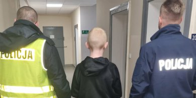 Artykuł: Olsztynek. 17-latek powiedział kolegom o niebezpiecznych przedmiotach. Policja sprawdziła jego dom