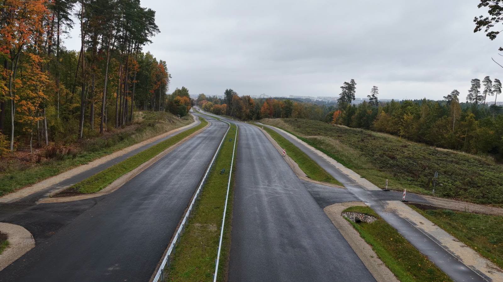 Ważny odcinek drogi pod Olsztynem wraca do ruchu. Już od jutra część kierowców pojedzie ul. Nad Łyną