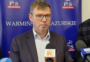 Katastrofa” i „puste obietnice”. Lokalni działacze PiS podsumowali 3 lata rządów opozycji