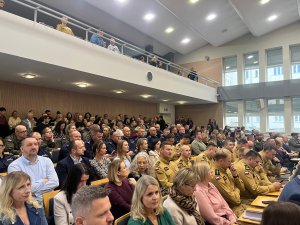 Wojewoda, R, Król: „Kobiety mają wbudowany gen bezpieczeństwa”. Służby szykują się na sytuacje kryzysowe