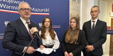 Artykuł: Studenci UWM z wnioskiem do wojewody. Chcą niższych cen biletów parkingowych i tańszej komunikacji miejskiej