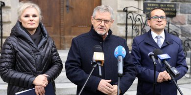Artykuł: Politycy KO zapowiadają zmiany w PIT, dodatkowe fundusze dla Warmii i Mazur i wsparcie seniorów