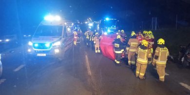 Artykuł: Tragedia na trasie Olsztyn-Dobre Miasto. Nie żyje jedna osoba