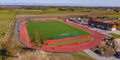 Artykuł: Sędzia mistrzostw świata patronem stadionu w Mikołajkach? Jest wniosek burmistrza