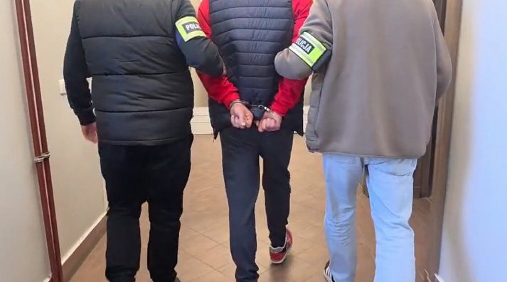 Gmina Dywity. Groził byłej partnerce i naruszył jej mir domowy. Trafił do aresztu