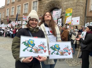 Gorąco przed olsztyńskim ratuszem. Mieszkańcy gmin sąsiednich nie są "hubami na drzewie"