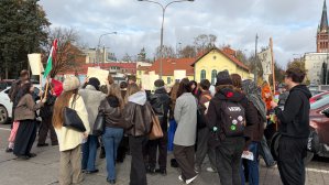 70 lat temu Olsztyn stanął po stronie Węgrów. Uczniowie odtworzyli manifestację [ZDJĘCIA]