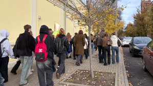 70 lat temu Olsztyn stanął po stronie Węgrów. Uczniowie odtworzyli manifestację [ZDJĘCIA]