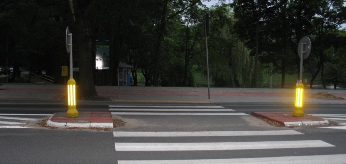 Nowy chodnik przy Al.Wojska Polskiego