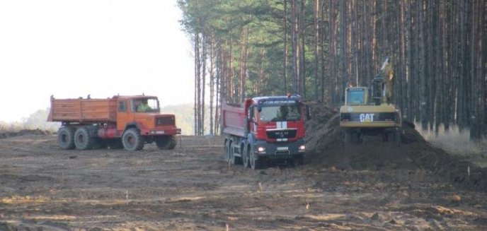 Na drodze stanął im...zabytkowy schron