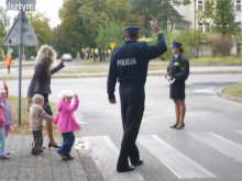 Policjanci do fryzjera