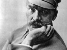 Piłsudski na olsztyńskiej starówce