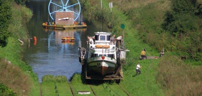 Ruszyły prace na drogach w okolicy Kanału Elbląskiego