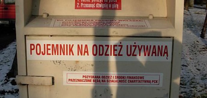 Odzież z kontenerów PCK nie dla PCK