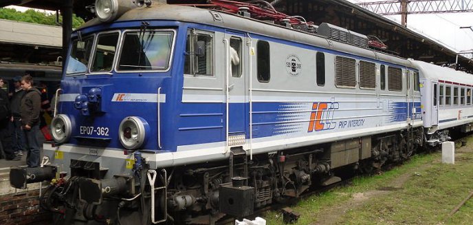 Promocje w PKP z okazji Święta Zmarłych