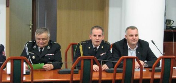 Mirosław Pampuch na czele strażaków-ochotników