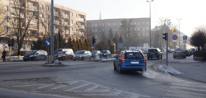 Olsztyn stoi w korkach