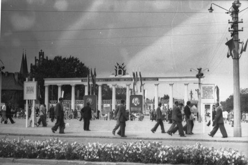 Spacer szlakiem olsztyńskich scen i estrad - Olsztyn