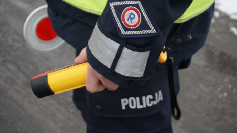 Nocni wojownicy z gminy Dywity: jeden w rowie, drugi po narkotykach