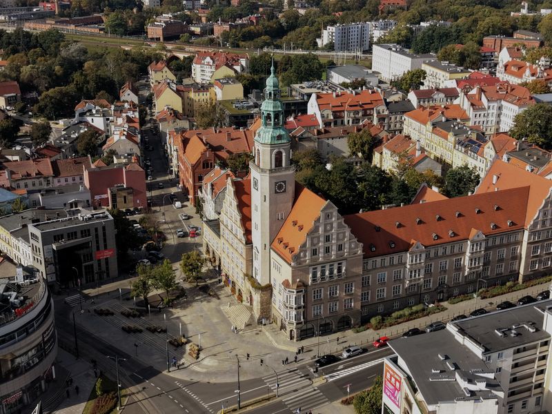 Podwyżki w olsztyńskim ratuszu. Tylko dla kierowników i głównych specjalistów