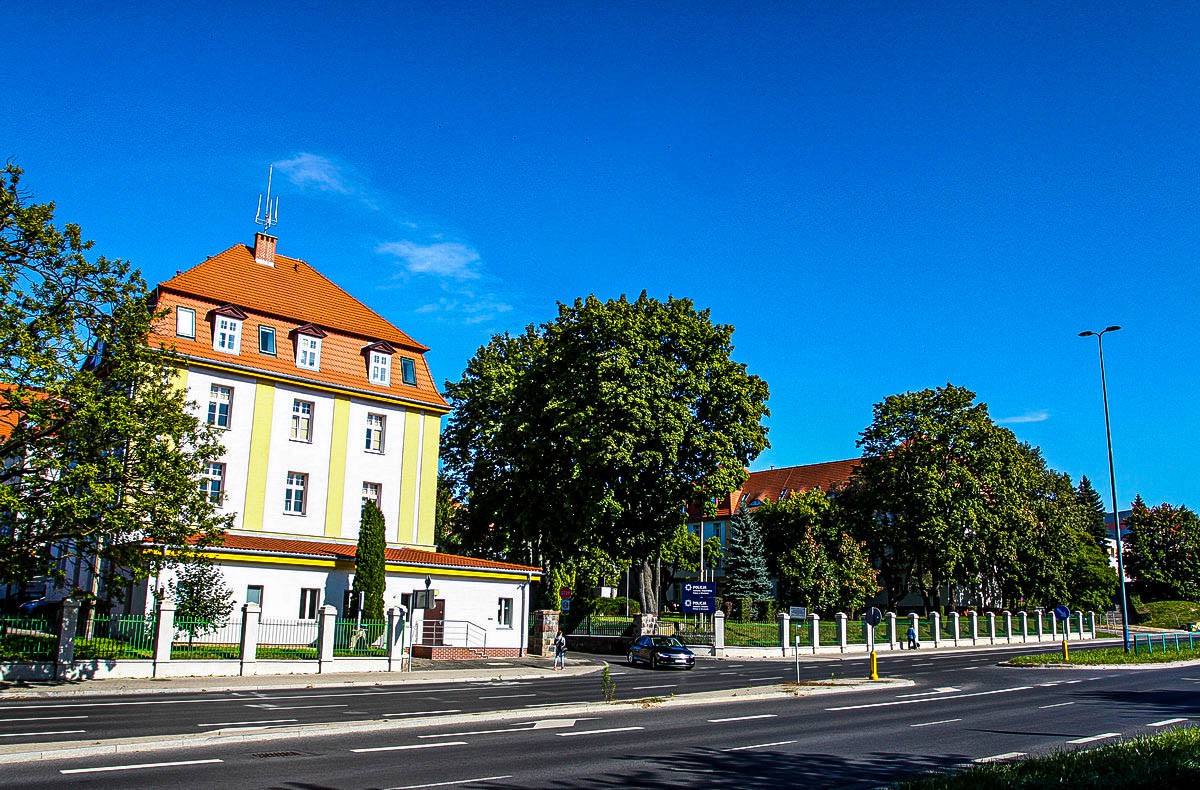 Po służbie, prywatnym autem… i nagle pościg! żabol nie odpuścił złodziejom